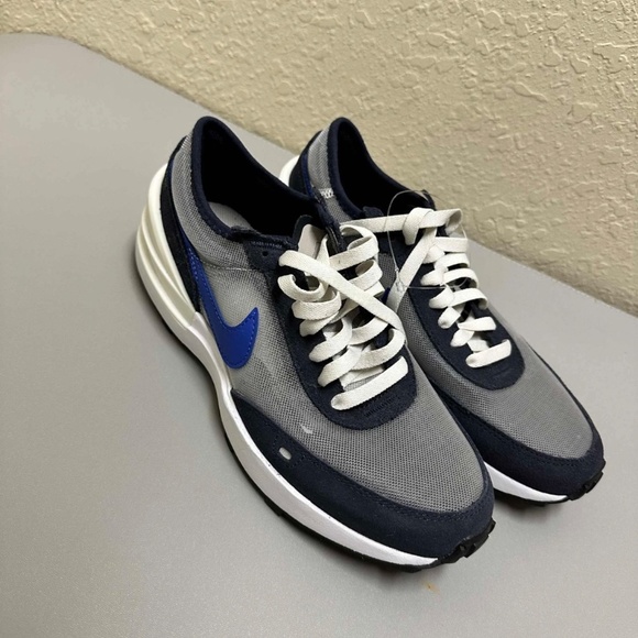 Nike Waffle One GS 'Phantom Hyper Royal' Sneakers Size 7 or Women 8 - Picture 2 of 8